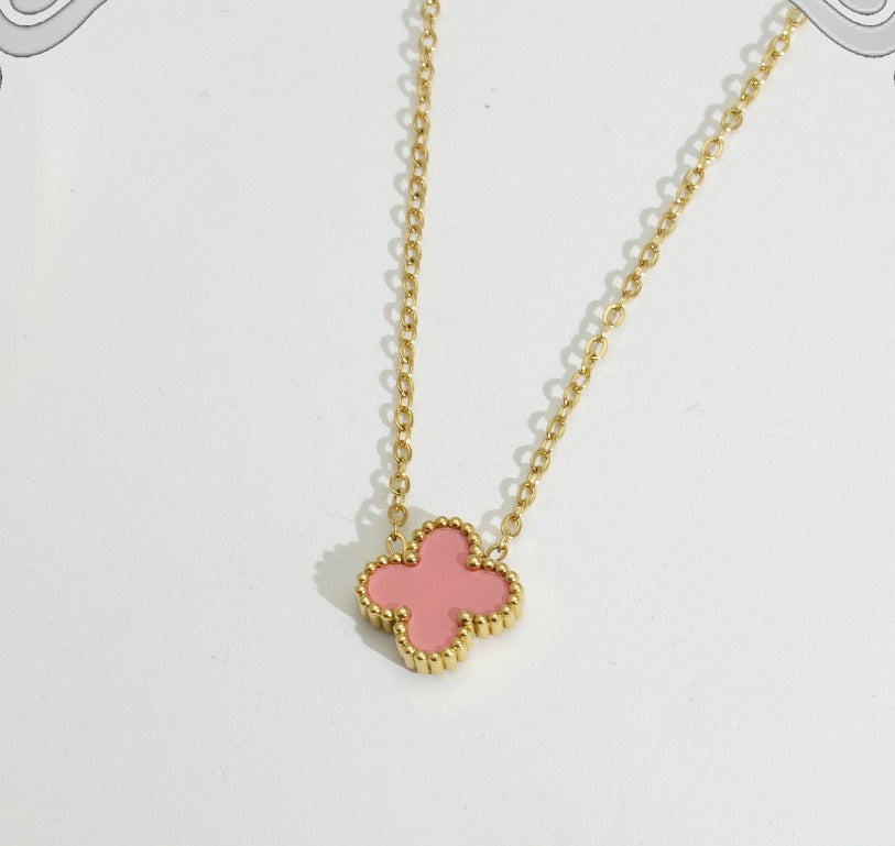 FREE Alhambra Lucky Necklace