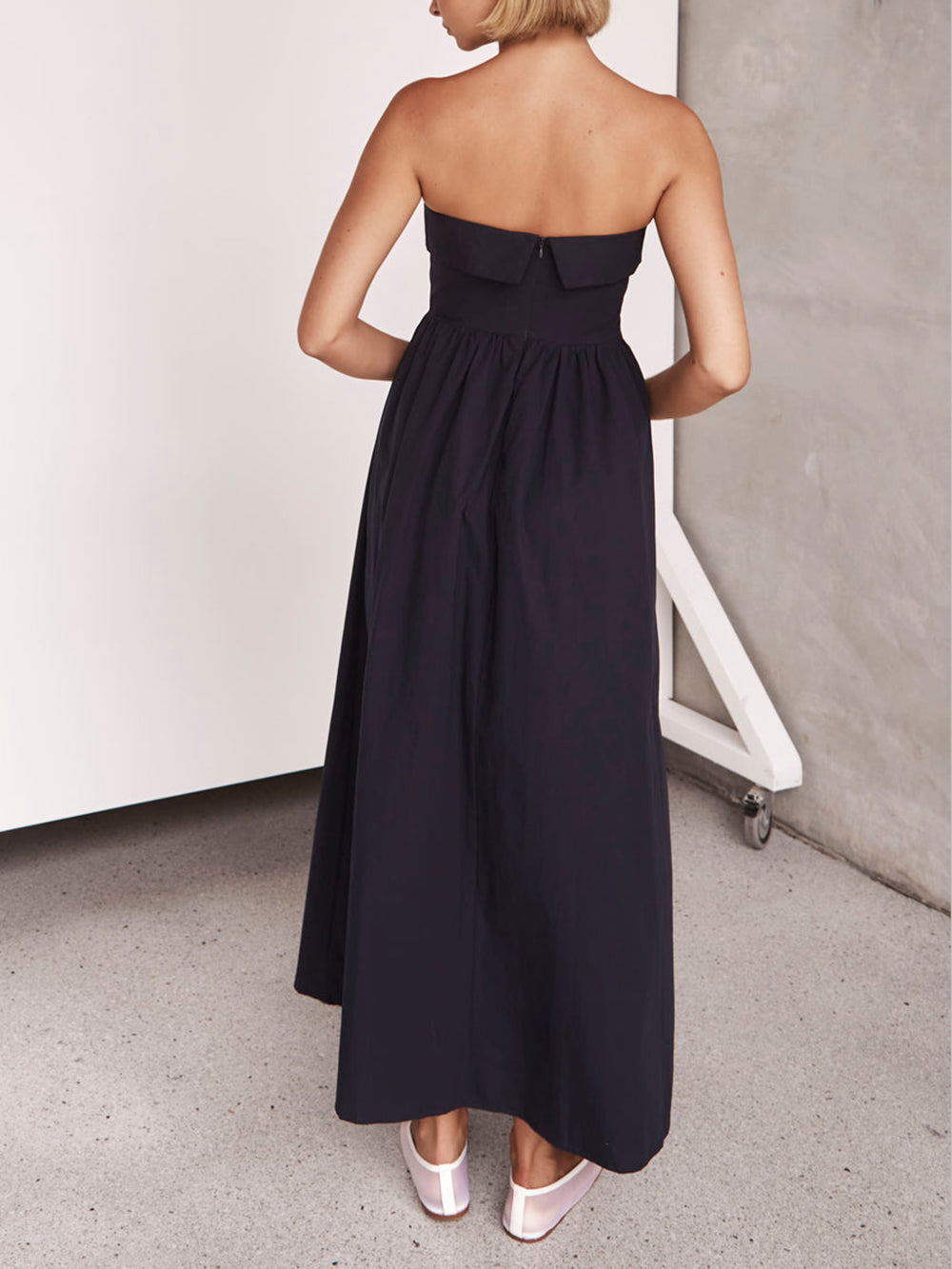 Resort Style Tulare Strapless Midi Dress