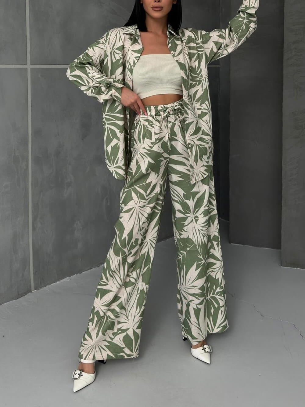 Palm Leaf Printed Elastic Waist Wide Leg Pants